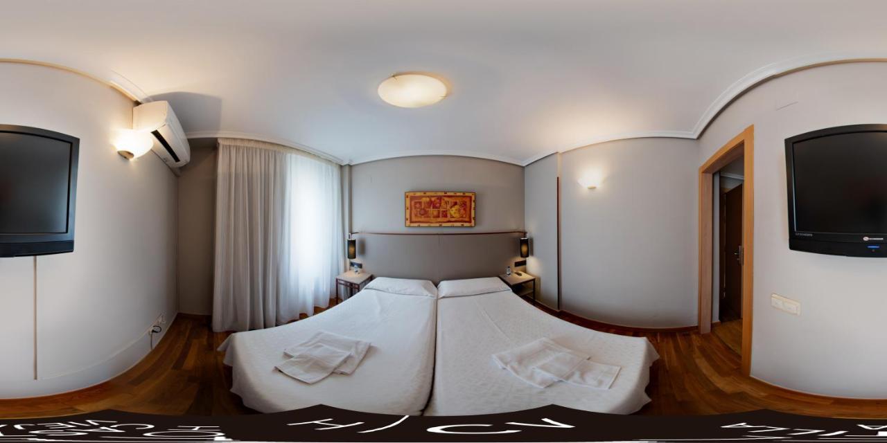 Hotel Castilla Vieja Паленсия Экстерьер фото