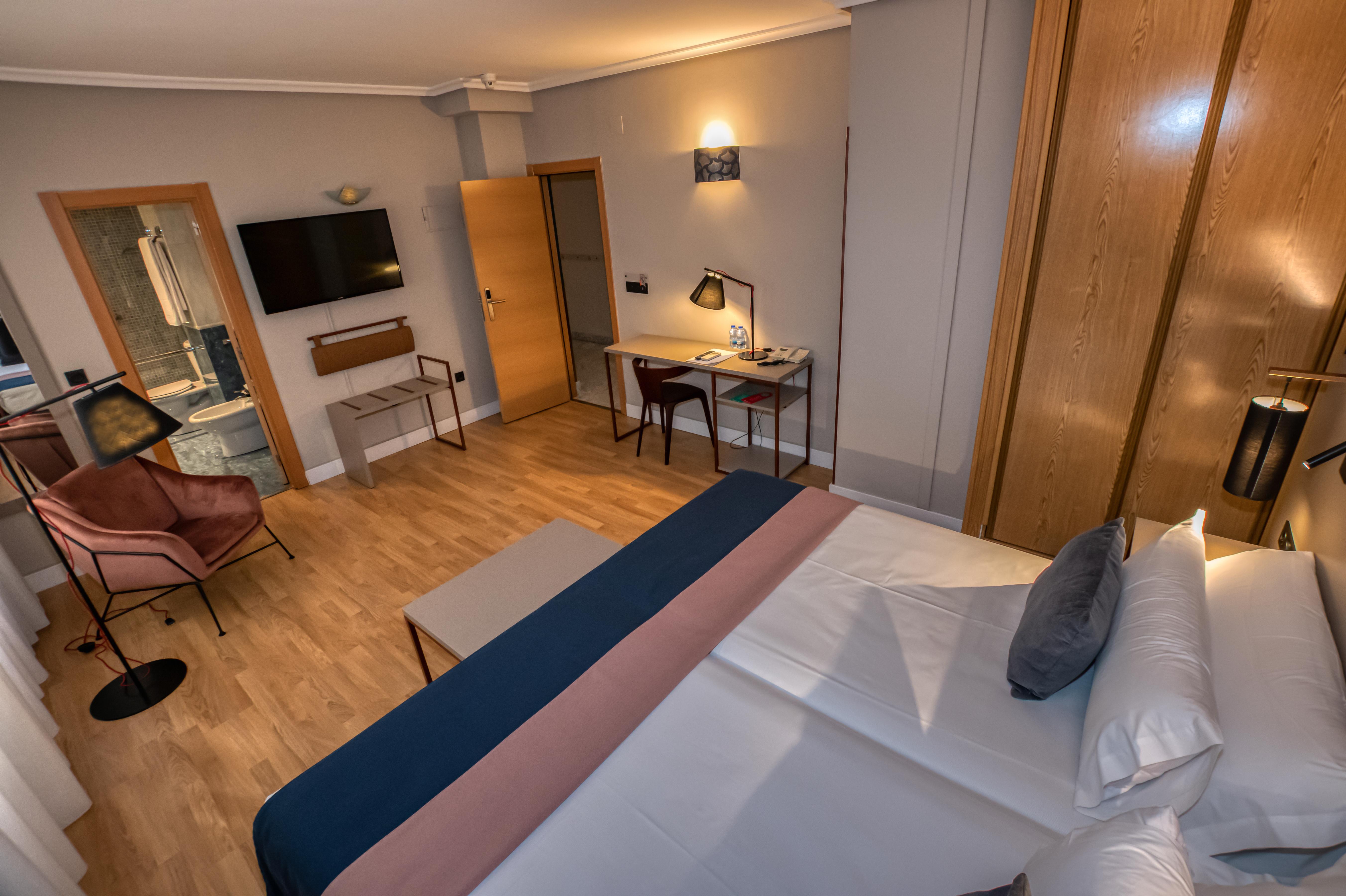 Hotel Castilla Vieja Паленсия Экстерьер фото