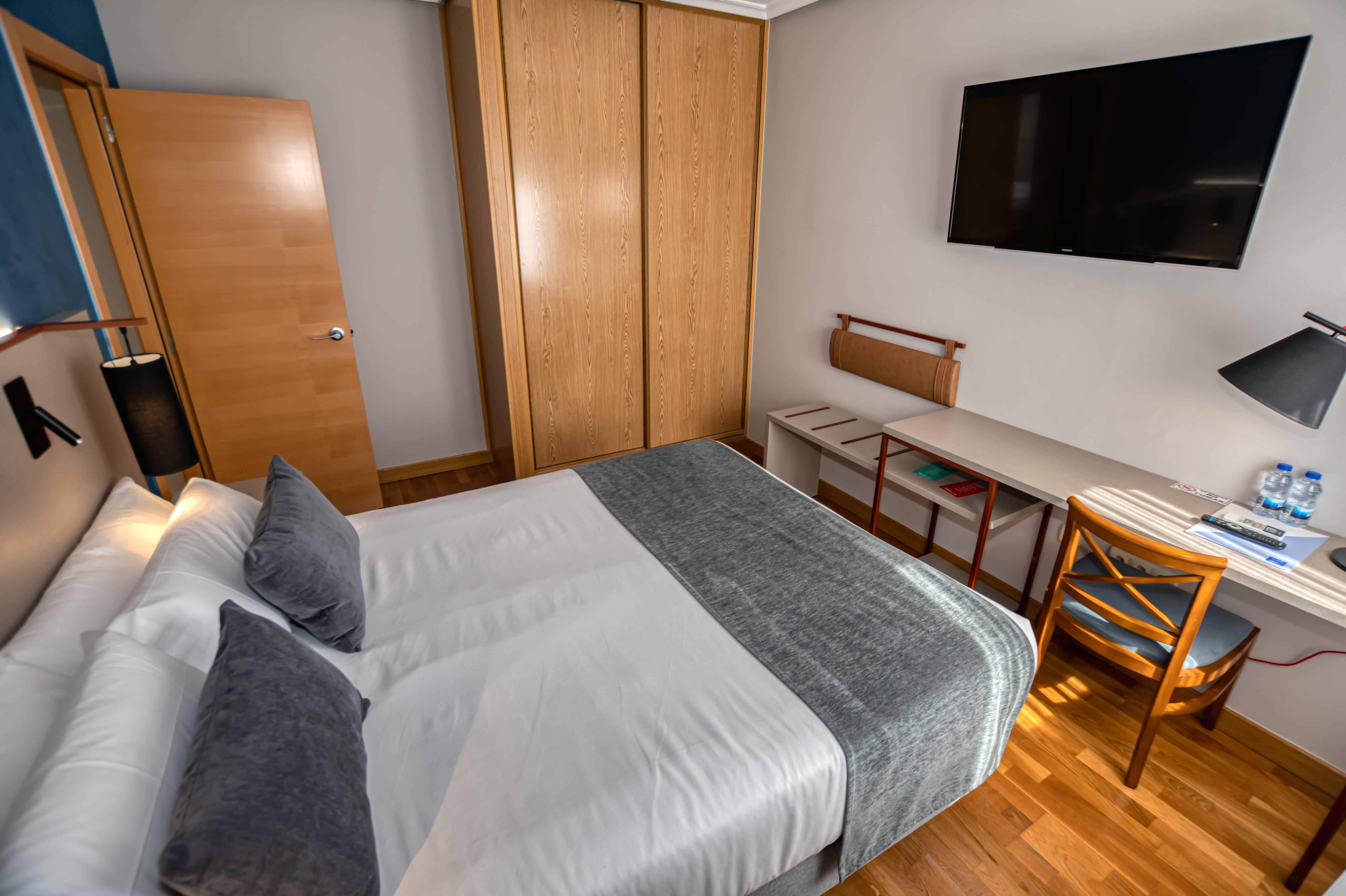 Hotel Castilla Vieja Паленсия Экстерьер фото
