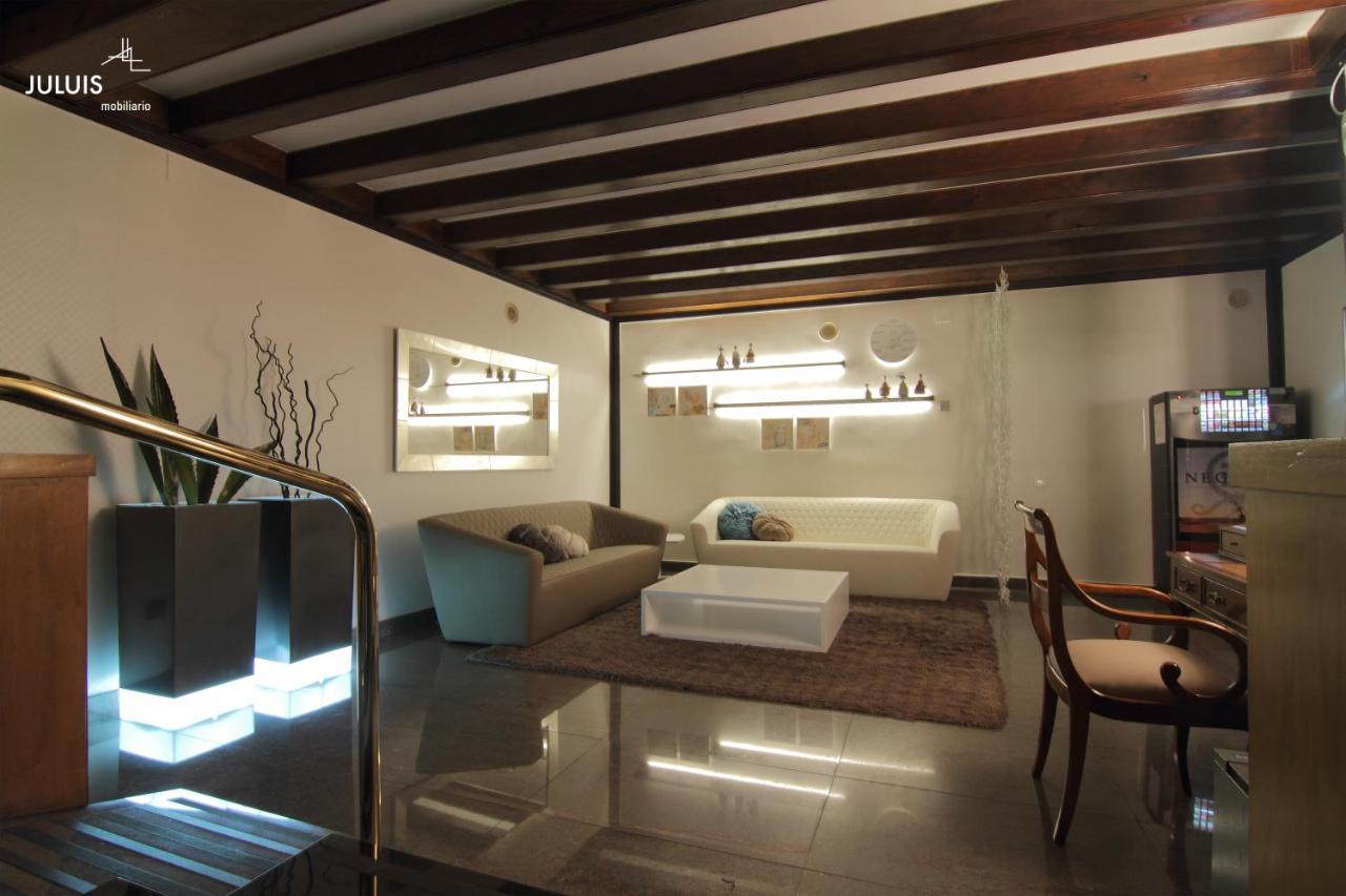 Hotel Castilla Vieja Паленсия Экстерьер фото